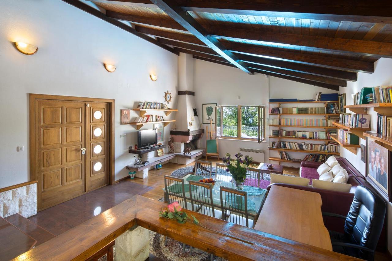 Villa Robinson Petrovac Екстер'єр фото